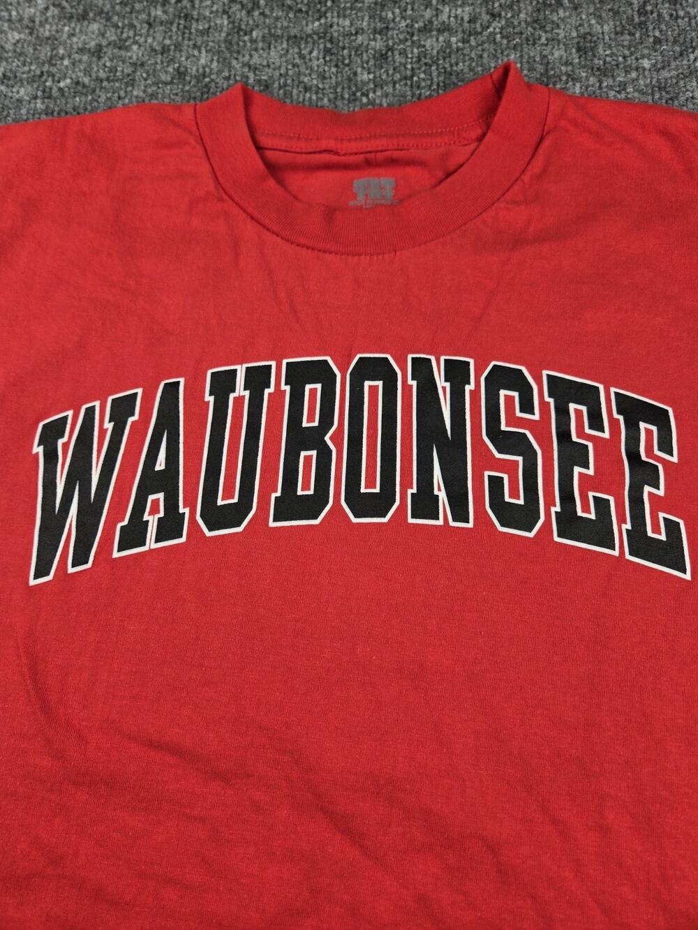 TRT Classics Wisconsin Waubonsee 100 % Cotton Shirt Size Medium #704